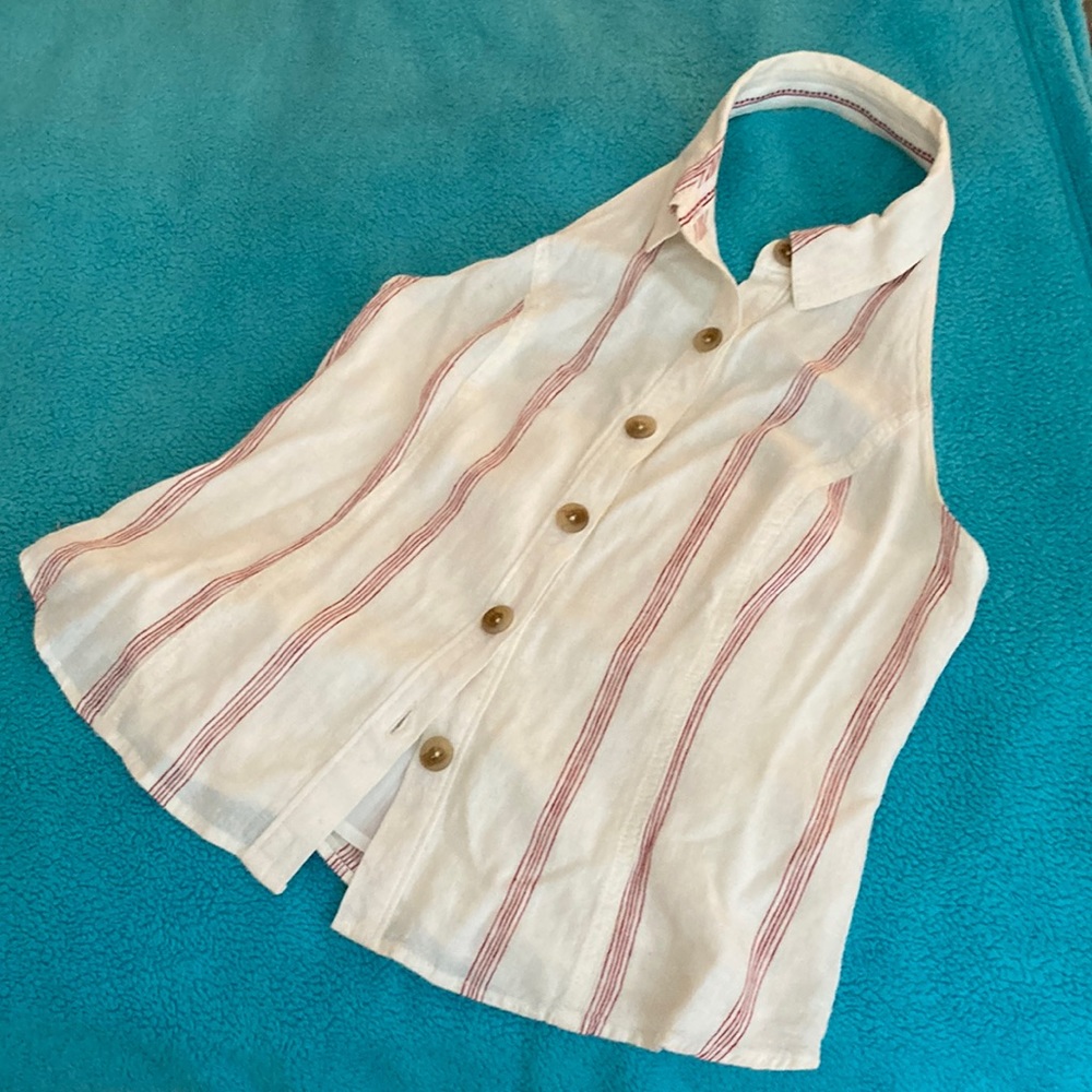 Anthropologie ivory & red striped halter top. Buttons with elastic back. Size 6P